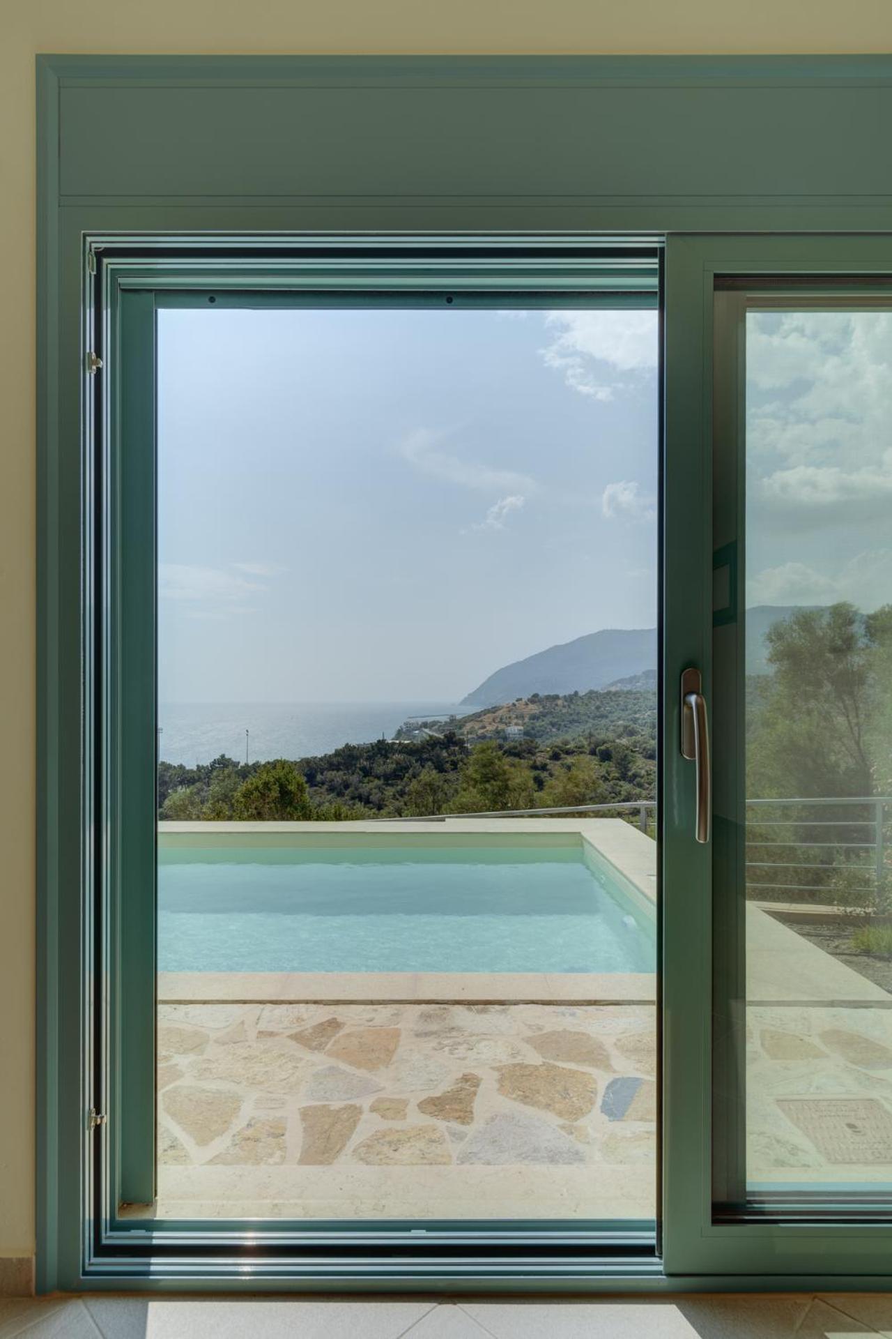 Ouzo Panoramic Houses 1, With Private Pool Пломарион Экстерьер фото